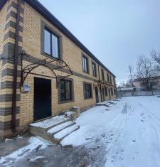 Продажа 3-комнатной квартиры, 62 м2, Калмыкия, улица Хомутникова, 116
