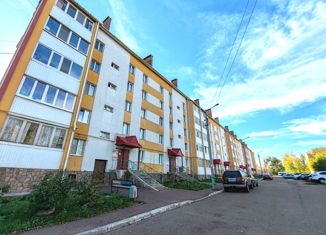 Продам 1-ком. квартиру, 33 м2, Стерлитамак, Лесная улица, 20А