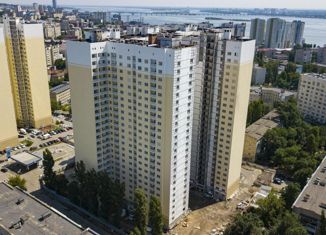 Продам 3-ком. квартиру, 87 м2, Саратов, улица имени В.Н. Симбирцева, 40, Октябрьский район