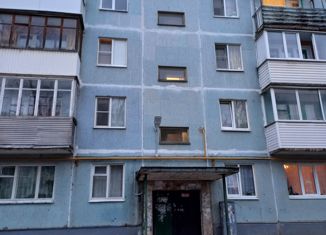 Продажа 2-комнатной квартиры, 43.7 м2, Псков, Юбилейная улица, 75