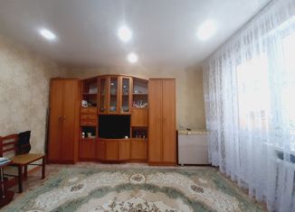 Продажа 3-ком. квартиры, 72 м2, село Шильнебаш, Школьная улица, 38