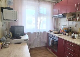 2-комнатная квартира на продажу, 47 м2, Калтан, Комсомольская улица, 1