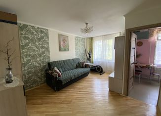 Продажа 3-ком. квартиры, 42 м2, Санкт-Петербург, проспект Маршала Жукова, 56к6, муниципальный округ Ульянка