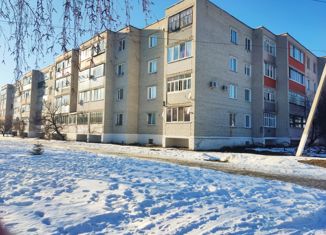 Трехкомнатная квартира на продажу, 60.7 м2, посёлок городского типа Волоконовка, улица Ленина, 20