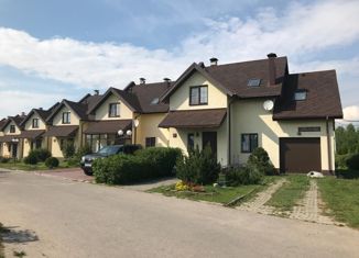 Продам таунхаус, 167 м2, деревня Шумилово, улица Карловы Вары, 88