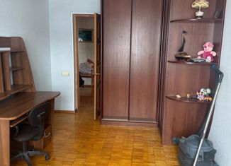 Продажа трехкомнатной квартиры, 68 м2, Жигулёвск, Морквашинская улица, 43
