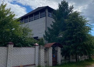 Продам дом, 1300 м2, деревня Вахромеево