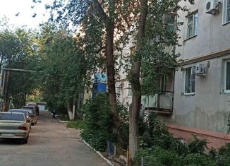 Продам двухкомнатную квартиру, 57 м2, Астрахань, Ленинский район, улица Маркина, 108