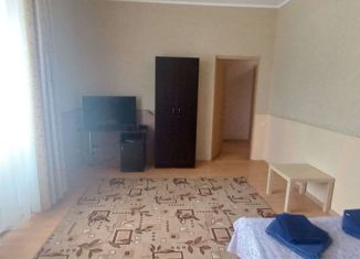 Продается двухкомнатная квартира, 59.7 м2, станица Голубицкая, Набережная улица, 33Б