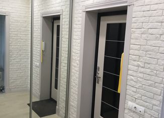 Продаю 1-комнатную квартиру, 37.8 м2, поселок городского типа Пангоды, улица Ленина, 12