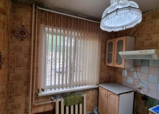 Продаю 2-ком. квартиру, 45.4 м2, Усолье-Сибирское, улица Толбухина, 46А