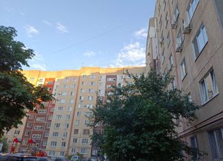 Продам 3-ком. квартиру, 65.8 м2, Саратов, Луговая улица, 40/60, Кировский район