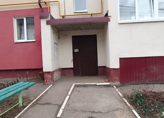 Продаю двухкомнатную квартиру, 55.8 м2, посёлок Ивняки, улица Новосёлов, 3