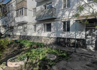 Продается трехкомнатная квартира, 55.1 м2, Гуково, улица Свободы, 44