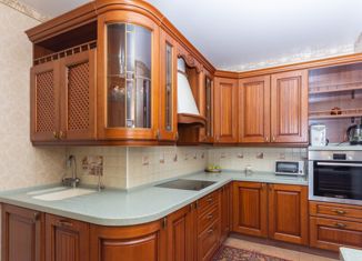 Продаю 2-ком. квартиру, 75.7 м2, Новосибирск, улица Михаила Немыткина, 10, улица Михаила Немыткина