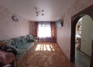 Продам 2-комнатную квартиру, 47.2 м2, Буинск, улица Гагарина, 5