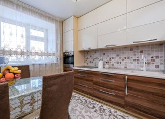 Продается двухкомнатная квартира, 72 м2, Новосибирск, улица Менделеева, 11, улица Менделеева