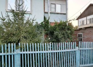 Продаю дом, 100 м2, село Красный Яр, улица Банникова, 4