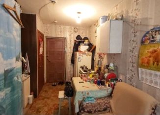 Однокомнатная квартира на продажу, 12 м2, Азнакаево, улица Султангалиева, 25