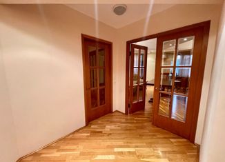 Продажа 5-ком. квартиры, 171 м2, Новороссийск, улица Мира, 10