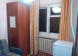 Продам комнату, 56 м2, Екатеринбург, улица Зенитчиков, 14А, улица Зенитчиков