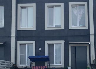 Таунхаус на продажу, 112.6 м2, деревня Байрак, Берёзовая улица, 8Б