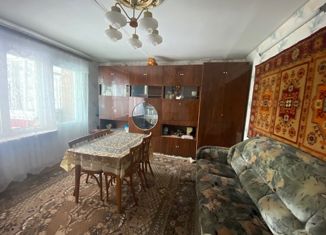 Продается 3-комнатная квартира, 59 м2, Нижнекамск, проспект Химиков, 78В