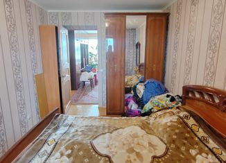 Продается 3-комнатная квартира, 59.8 м2, Лысьва, проспект Победы, 21