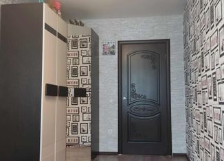 Двухкомнатная квартира на продажу, 45 м2, Ейск, улица Плеханова, 9/2