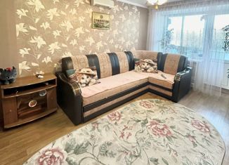 Продам трехкомнатную квартиру, 58 м2, Татарстан, улица Хасанова, 27