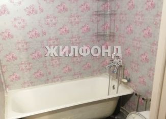 Продаю однокомнатную квартиру, 31 м2, Новосибирск, улица Пермитина, 14, улица Пермитина