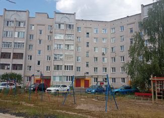 Продается четырехкомнатная квартира, 66.2 м2, Зеленодольск, проспект Строителей, 42