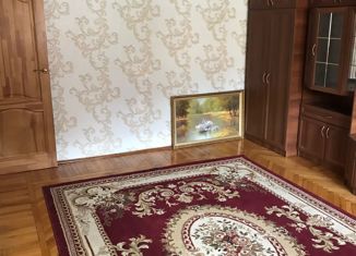 Продажа 3-комнатной квартиры, 63.8 м2, Карачаевск, улица Ленина, 54