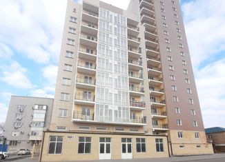 Продается двухкомнатная квартира, 71 м2, Астрахань, улица Аристова, Трусовский район