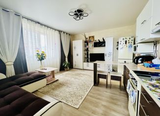 Продаю 1-комнатную квартиру, 31.1 м2, Артём, улица Фрунзе, 8/3