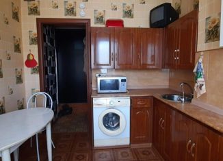 2-ком. квартира в аренду, 52 м2, Чебаркуль, улица Мира, 25А