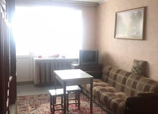 Продажа трехкомнатной квартиры, 52 м2, Жуковка, Лесная улица, 6