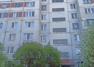 Продаю комнату, 66 м2, Псковская область, проспект Энтузиастов, 1