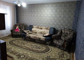 Сдается двухкомнатная квартира, 50 м2, Тюменская область, улица Чехова, 106