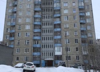 Двухкомнатная квартира на продажу, 56 м2, Мурманская область, проспект Кирова, 23к2