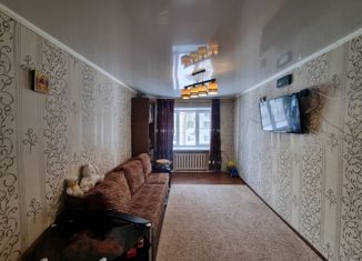 Трехкомнатная квартира на продажу, 58 м2, Покров, улица 3-го Интернационала, 64А