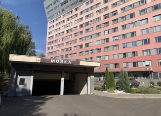 Продаю машиноместо, 11.2 м2, Москва, Нагорный район, Симферопольский проезд, 18