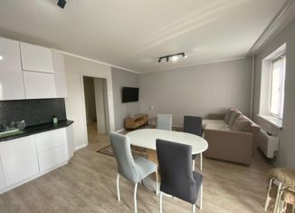 3-комнатная квартира на продажу, 80.7 м2, Омск, ЖК Регата, улица Леонида Маслова, 11