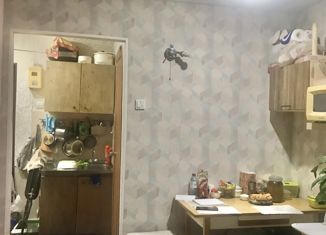 Продается 2-комнатная квартира, 23.5 м2, Екатеринбург, улица Фурманова, 60, улица Фурманова