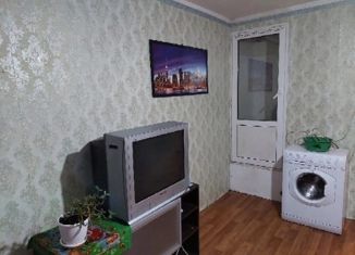 Продаю 1-комнатную квартиру, 18 м2, Великий Новгород, улица Попова, 8к2