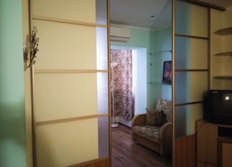 Продается 1-комнатная квартира, 34 м2, Краснодарский край, улица Лазарева, 80