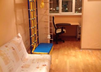 Сдам в аренду 2-ком. квартиру, 65 м2, Белгород, Гостенская улица, 2Б