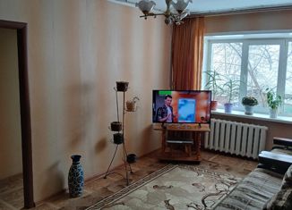 Продаю двухкомнатную квартиру, 45 м2, Жигулёвск, микрорайон Г-1, 17