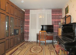 Сдам 1-ком. квартиру, 38 м2, Москва, улица Пестеля, 6, улица Пестеля