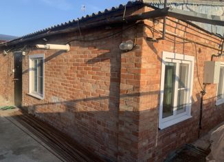 Дом на продажу, 32 м2, поселок городского типа Афипский, Комсомольская улица